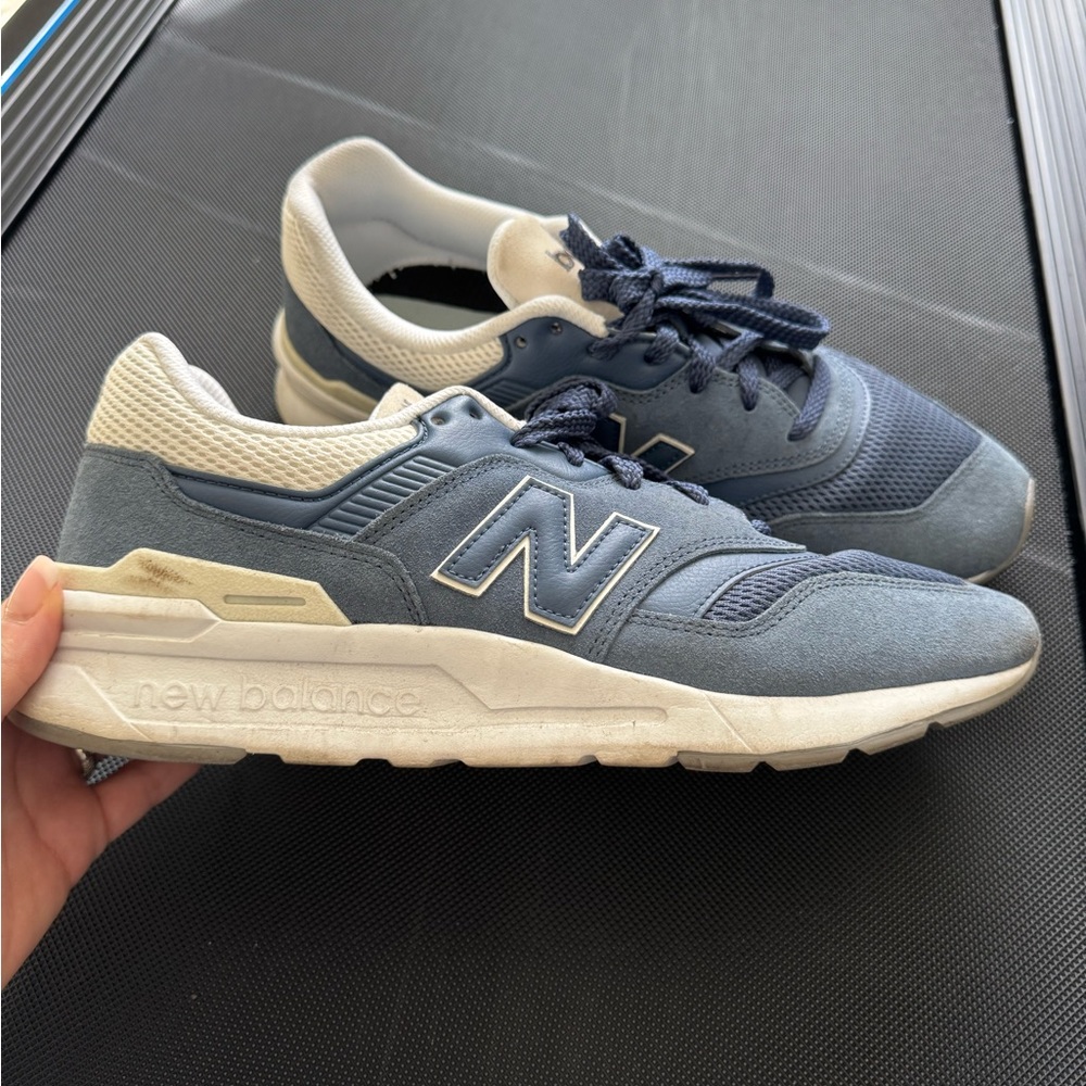 New Balance 997H MENS SNEAKER SIZE 9.5